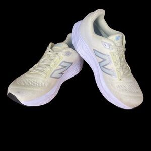 New Balance 880 V14 Running shoes Light Green Yellow and Blue Grey Men’s size 11